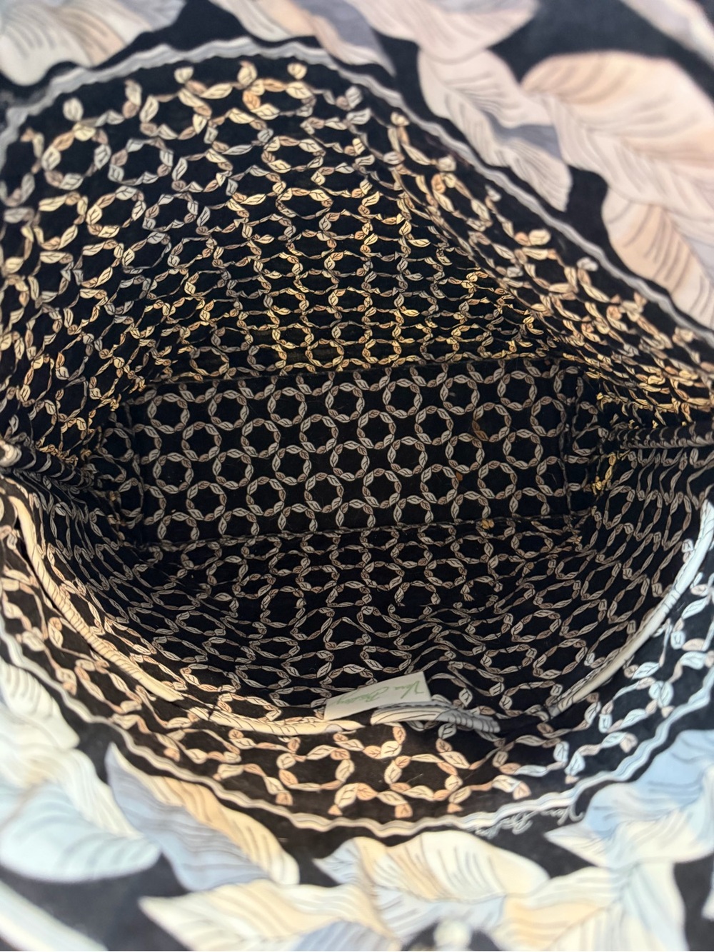 Vera Bradley Black & Cream Floral Quilted Tote - Picture 10 of 11
